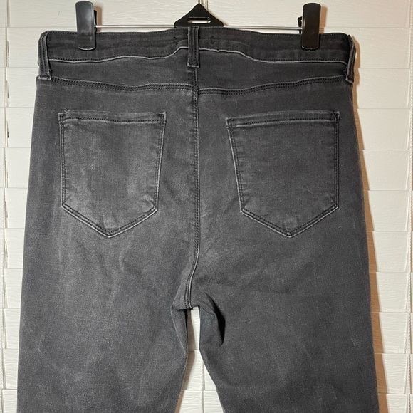 L'agence Margot Distressed High Waist Skinny Jeans size 27 - Picture 8 of 9